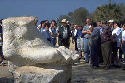 Caesarea am Meer - Fuß einer antiken Monumental-Statue
