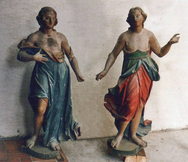 Barocke Engelfiguren vom ehemaligen Wallburger Altar